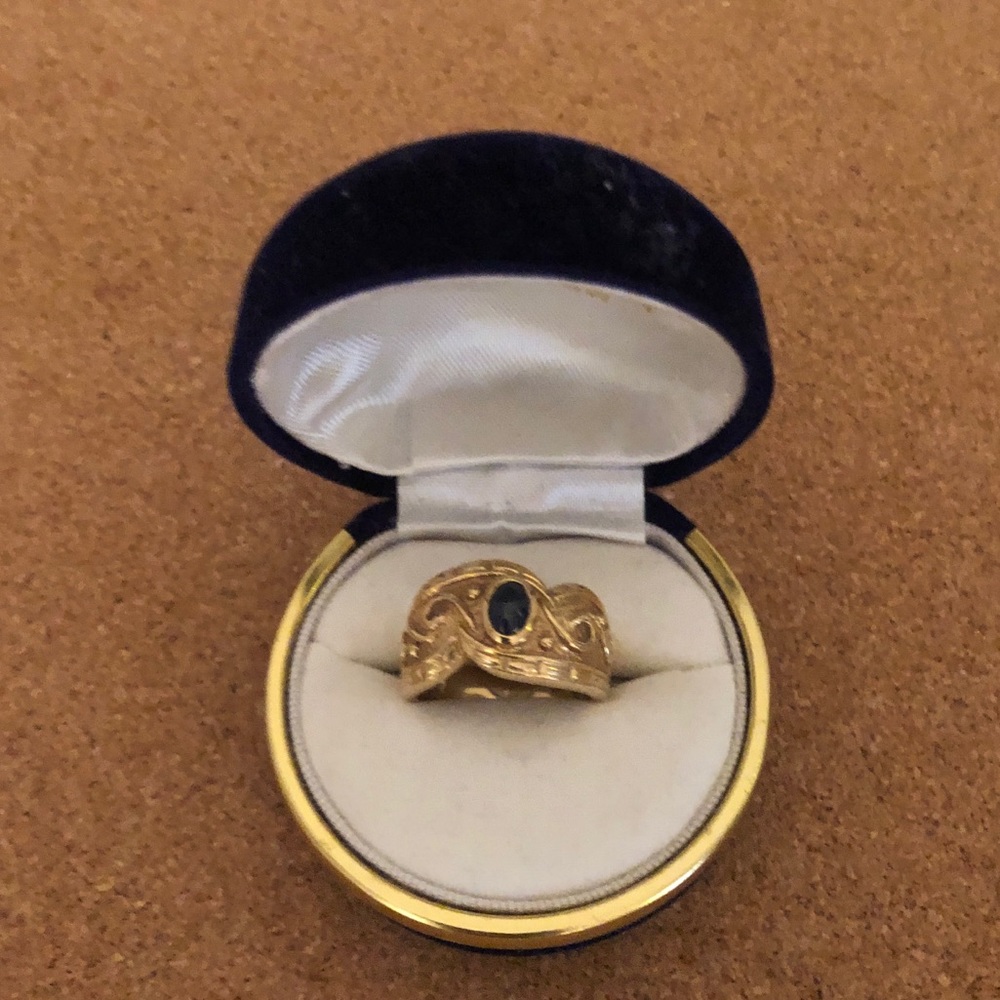Gold ring